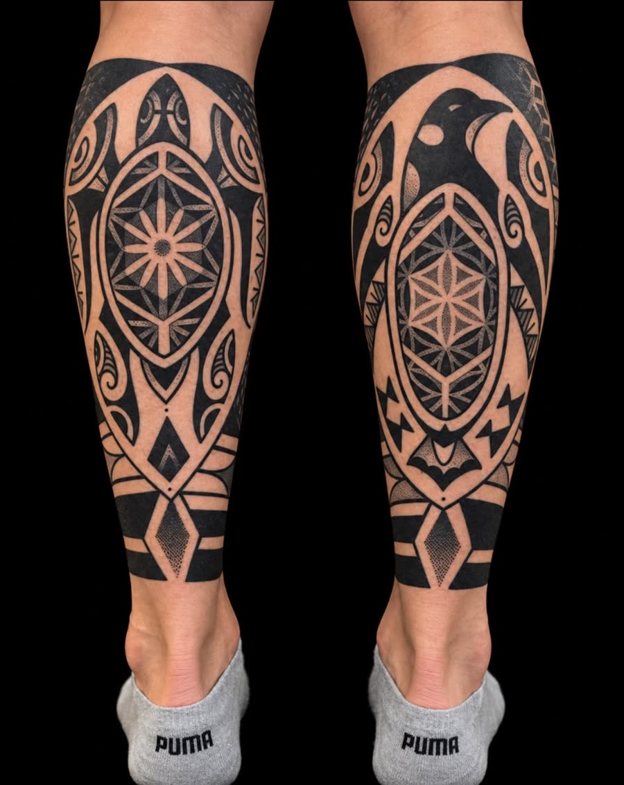 Beide Waden mit Mandala- und Tribal-Motiven – Tattoo aus Bad Bramstedt